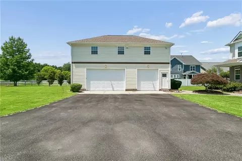 2828 Garland Atwater Jr Ct, Virginia Beach, VA 23456