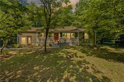 2901 Richard Grv N, Williamsburg, VA 23185
