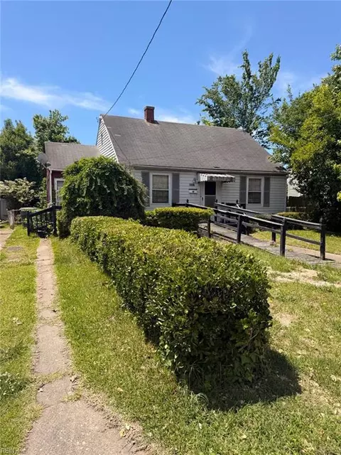 1517 Rolfe Pl, Newport News, VA 23607