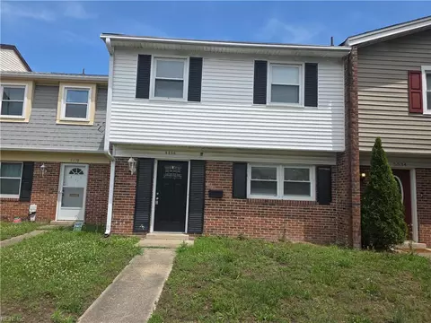 5536 New Colony Dr, Virginia Beach, VA 23464