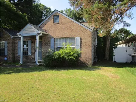 Exterior - 4 Roy Ct, Hampton, VA 23666 photo 3 of 5
