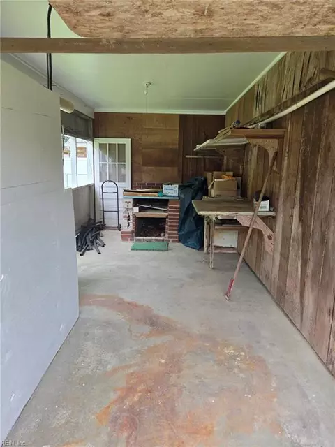Exterior - 108 Stonehurst Rd, Hampton, VA 23669 photo 16 of 16