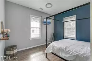 Bedroom - 415 Lee St, Hampton, VA 23669 photo 1 of 3
