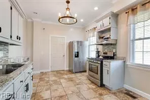 Other - 415 Lee St, Hampton, VA 23669 photo 2 of 5