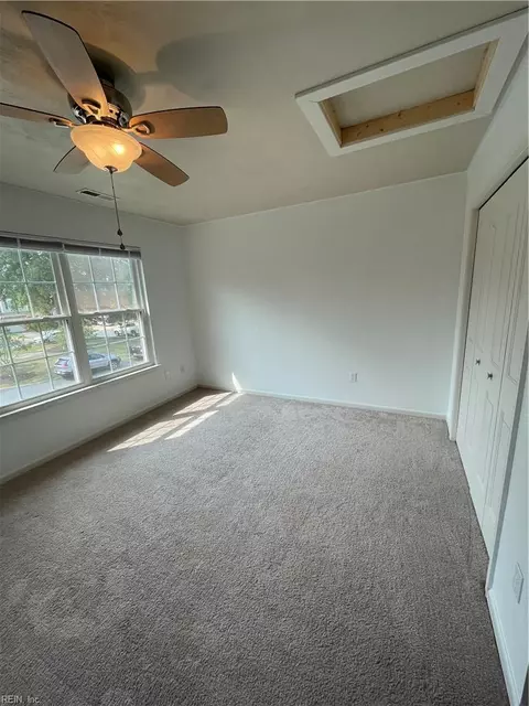 Bedroom - 600 Windmill Pt, Chesapeake, VA 23322 photo 2 of 2