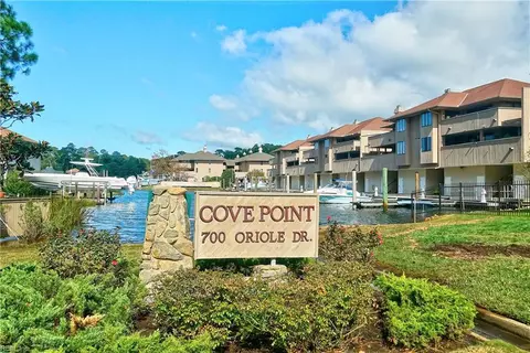 700 Oriole Dr #125A, Virginia Beach, VA 23451