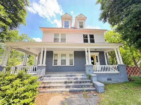 200 Hardy Ave, Norfolk, VA 23523