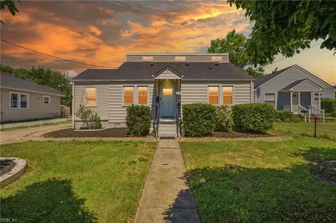 9465 Mason Creek Rd, Norfolk, VA 23503