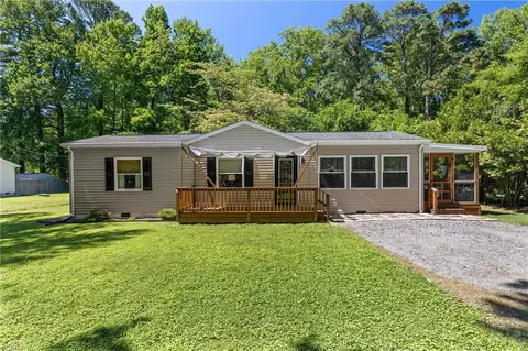 22133 Johnson Ln, Carrollton, VA 23314