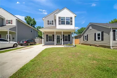 206 Raleigh Ave, Suffolk, VA 23432