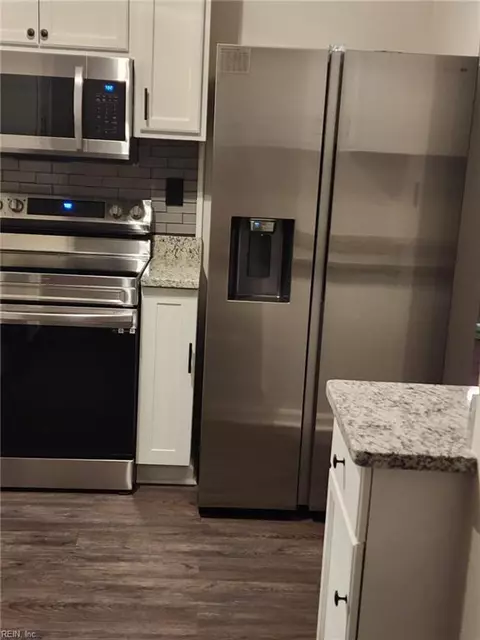 203 Quarter Trl #G, Newport News, VA 23608