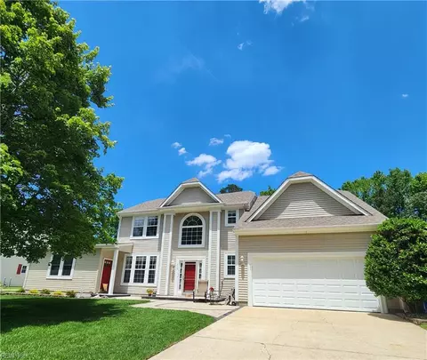 608 September Ln, Chesapeake, VA 23322