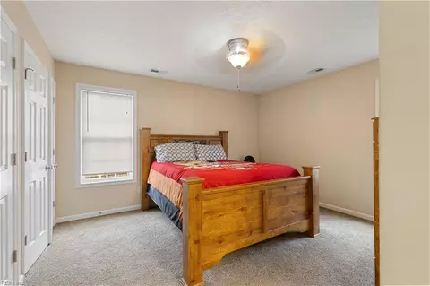 324 W Queen St, Hampton, VA 23669 photo 5