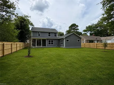 Exterior - 128 Blake Rd, Norfolk, VA 23505 photo 7 of 8