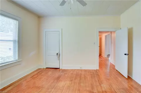 Bedroom - 2015 N Mallory St, Hampton, VA 23664 photo 2 of 6