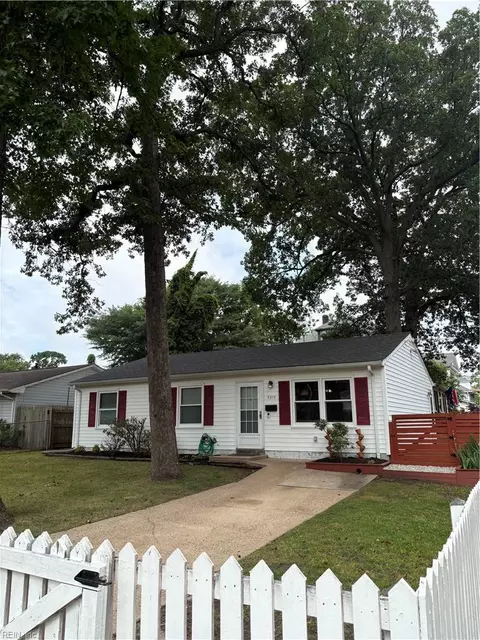 4315 Gosnold Ave, Norfolk, VA 23508