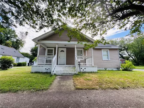 2417 Lansing Ave, Portsmouth, VA 23704