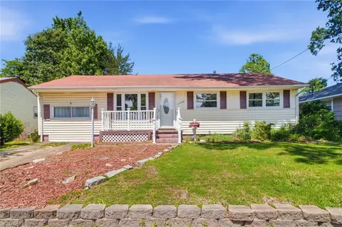 1228 Oak Park Ave, Norfolk, VA 23503
