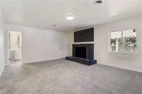 Living - 377 Whealton Rd, Hampton, VA 23666 photo 4 of 6