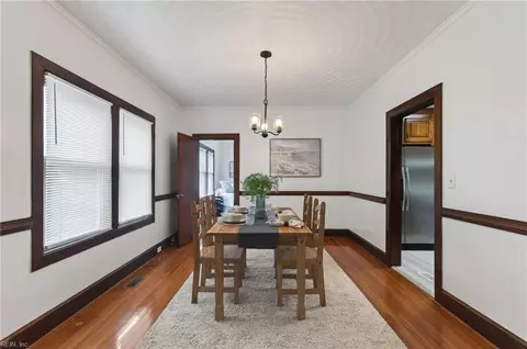 Dining - 155 Shenandoah Rd, Hampton, VA 23661 photo 1 of 2