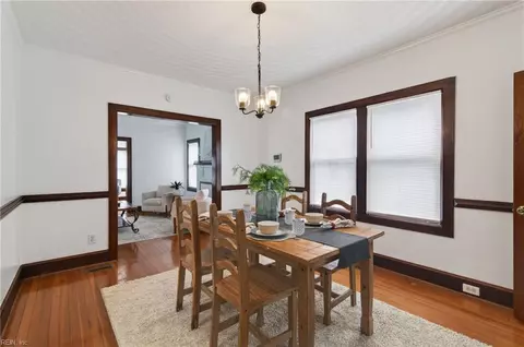 Dining - 155 Shenandoah Rd, Hampton, VA 23661 photo 2 of 2
