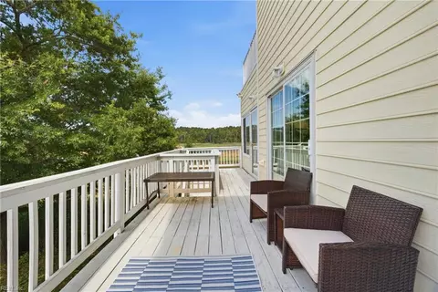 Exterior - 12 Knodishall Way, Hampton, VA 23664 photo 4 of 12