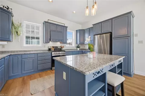Kitchen - 12 Knodishall Way, Hampton, VA 23664 photo 3 of 3
