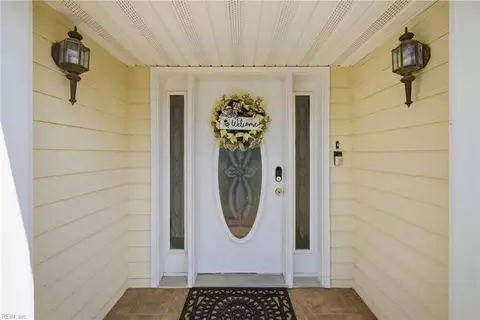 Entry Way - 12 Knodishall Way, Hampton, VA 23664 photo 7 of 7