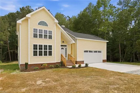 32496 Pebble Brook Dr, Franklin, VA 23851