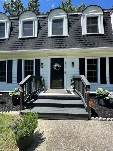 315 Sharon Dr, Seaford, VA 23696