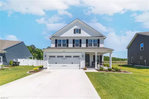 313 Miriam Dr E, Moyock, NC 27958