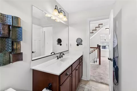 Entry Way - 103 Stonehurst Rd, Hampton, VA 23669 photo 9 of 13