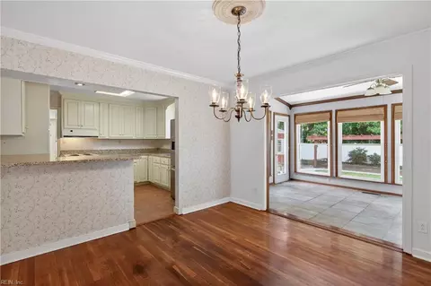 Dining - 4709 Threechopt Rd, Hampton, VA 23666 photo 1 of 2