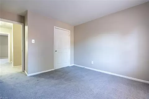 Bedroom - 4032 Sloop Trl, Chesapeake, VA 23321 photo 3 of 10