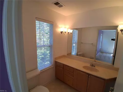 Bath - 1507 Hambledon Loop, Chesapeake, VA 23320 photo 2 of 4