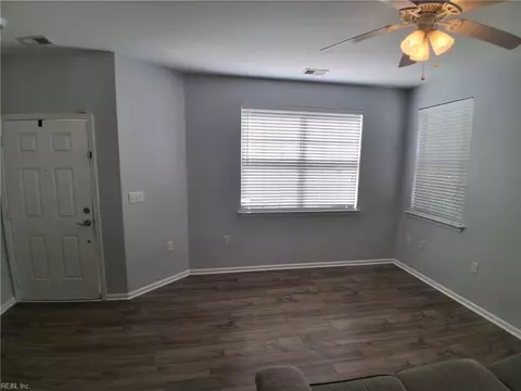 Living - 1507 Hambledon Loop, Chesapeake, VA 23320 photo 1 of 4