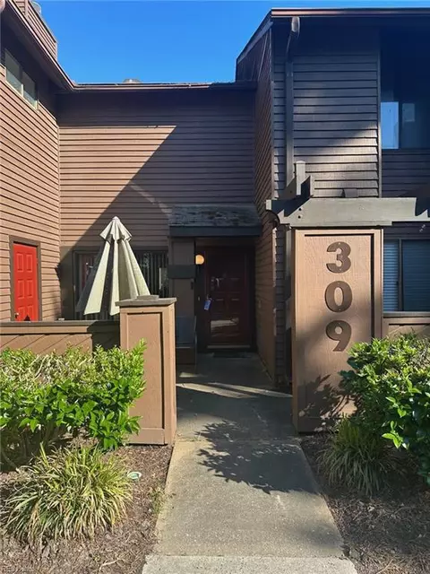 309 Bantry Xrs Cross, Virginia Beach, VA 23452