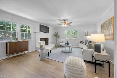 1332 Maplewood Ave, Norfolk, VA 23503