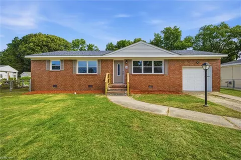 780 Brinson Arch Arch, Virginia Beach, VA 23455