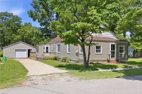 2906 Morrison Pl, Chesapeake, VA 23324