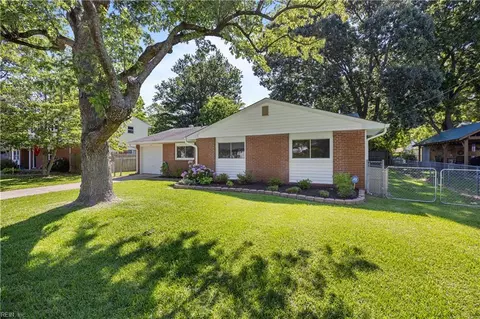 210 E Chickasaw Rd, Virginia Beach, VA 23462