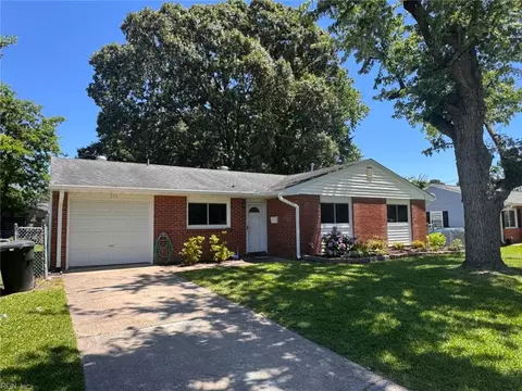 210 E Chickasaw Rd, Virginia Beach, VA 23462