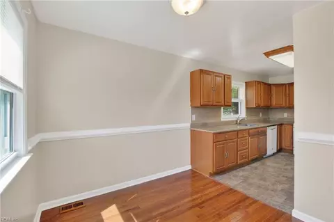 Other - 25 Berkley Dr, Hampton, VA 23663 photo 1 of 2