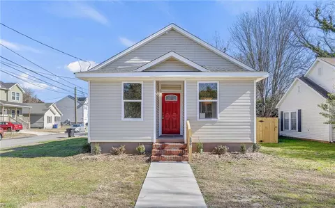2001 Peach St, Portsmouth, VA 23704