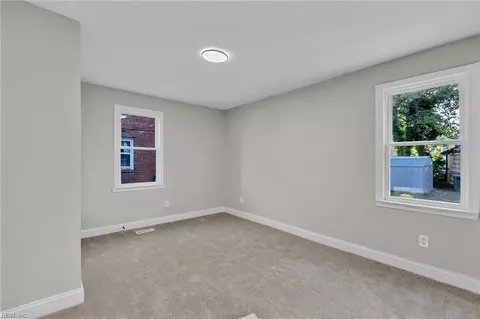 Bedroom - 137 Clyde St, Hampton, VA 23669 photo 1 of 23