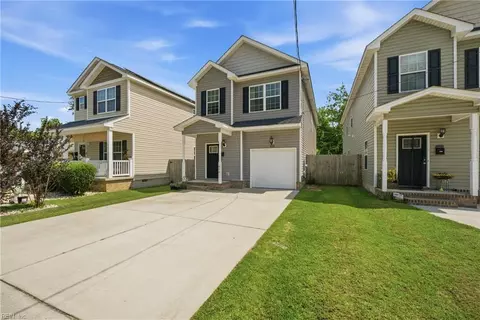 Exterior - 612 Smith St, Hampton, VA 23661 photo 3 of 10