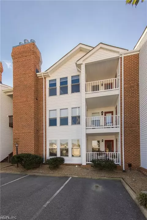2249 Estuary Ct, Virginia Beach, VA 23451