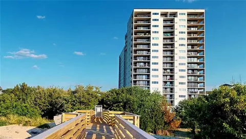 3288 Page Ave #1014, Virginia Beach, VA 23451