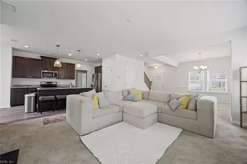 106 Sea Hero Ct, Suffolk, VA 23435