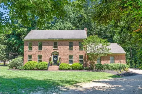 28 Bray Wood Rd, Williamsburg, VA 23185